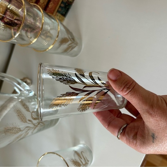 Vintage Pitcher and Glass Set - Picture 6 of 6